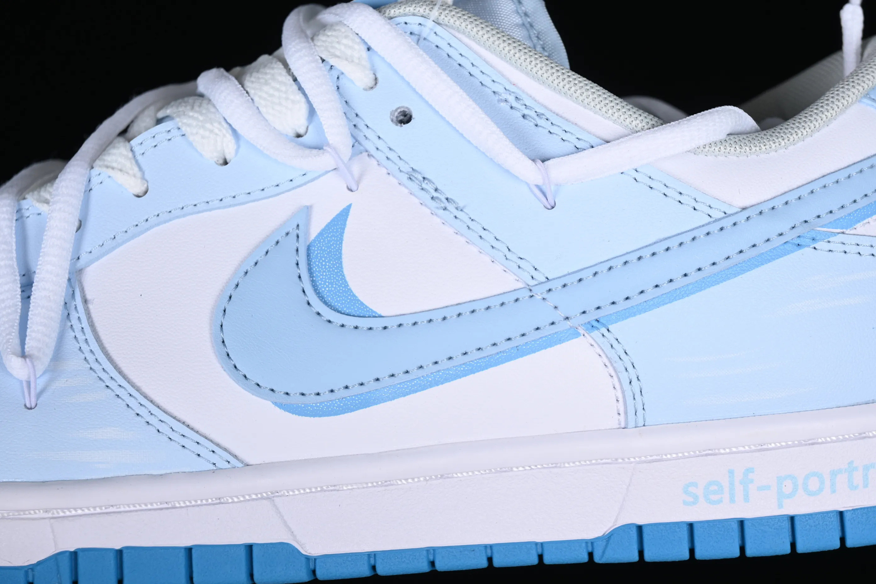All categories Nk SB Dunk series Nk SB Dunk Low low-top sneakers Nk Dunk Low "BIGNIU" Renaissance self-portrait deconstruction hand-painted spray painting SB strap low-top casual sneakers DV0831-001